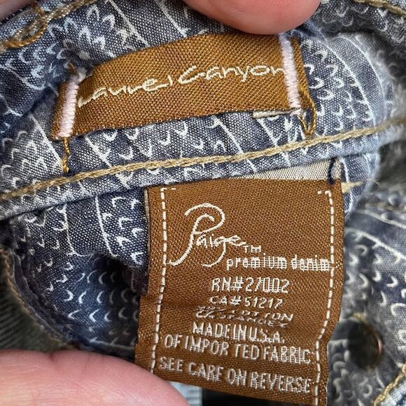 PAIGE PREMIUM Laurel Canyon Crop 27” waist - Picture 4 of 4